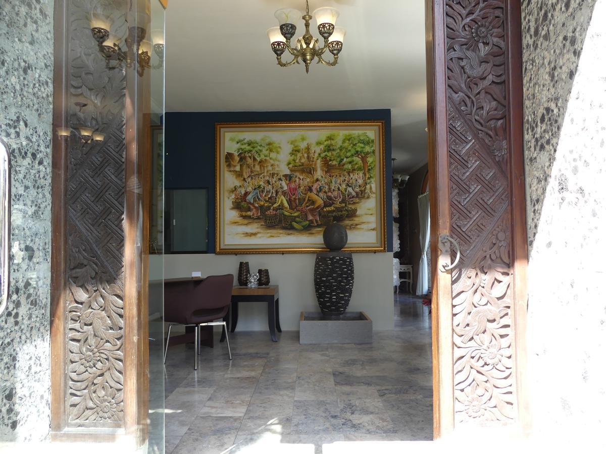Resort Ananda Seminyak