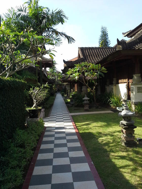 Ananda 3* Seminyak (Bali)