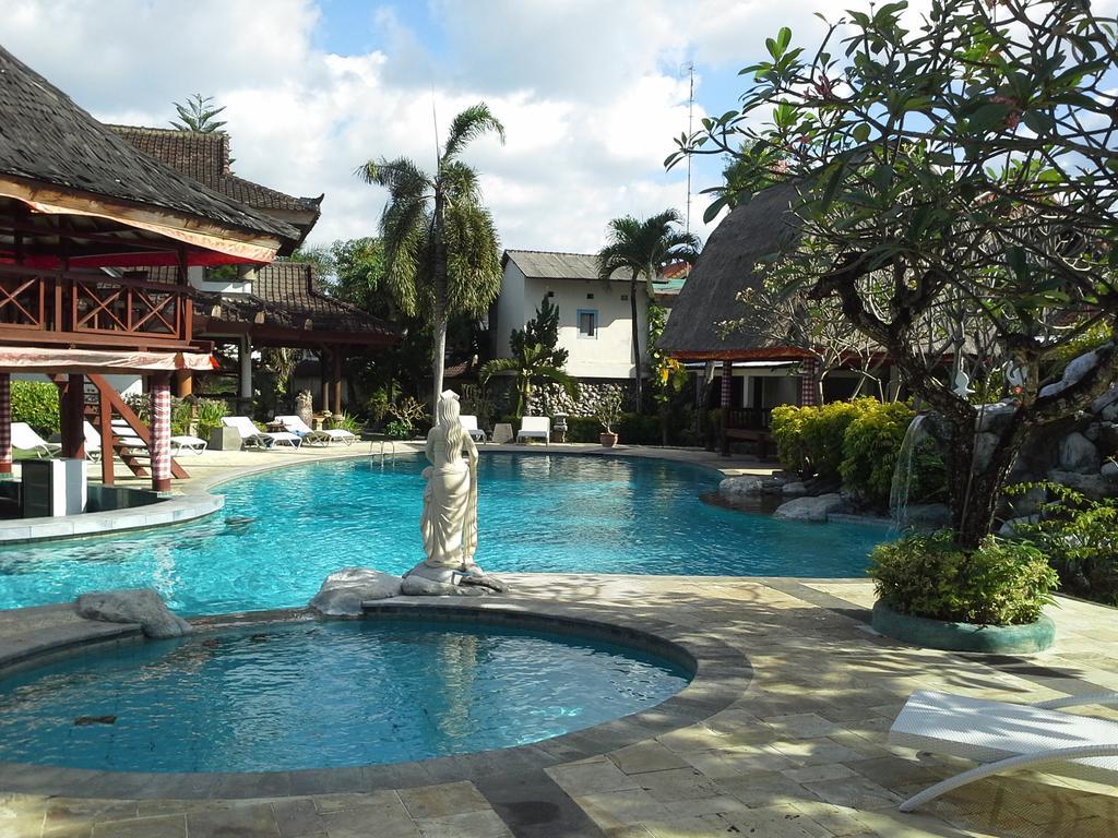 Ananda 3* Seminyak (Bali)