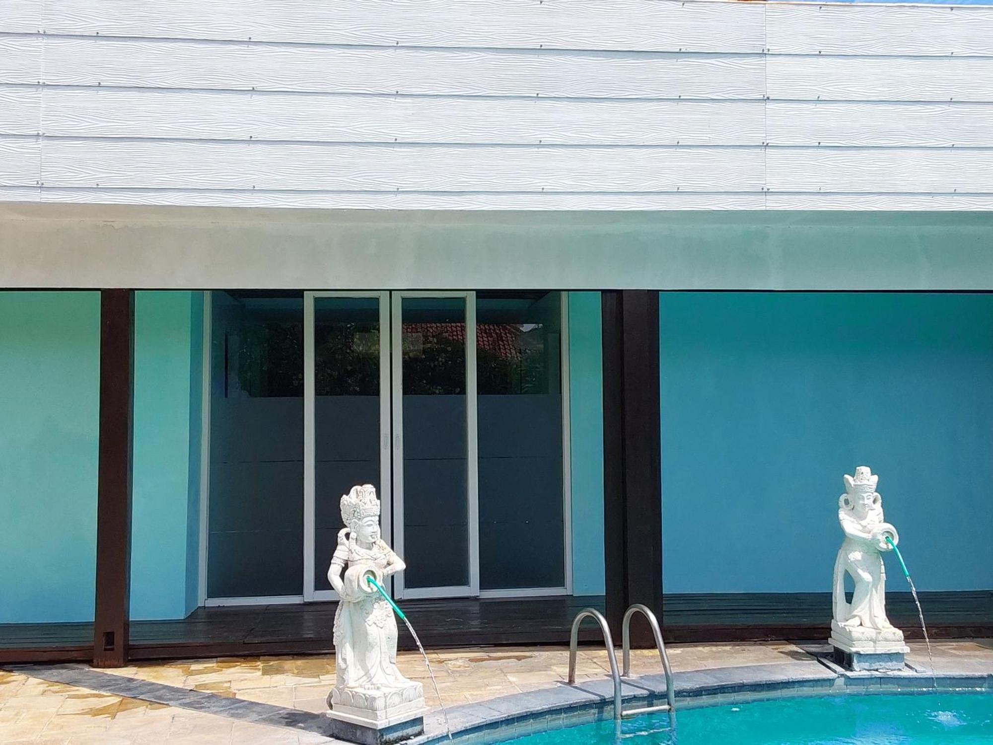 Ananda 3* Seminyak (Bali)